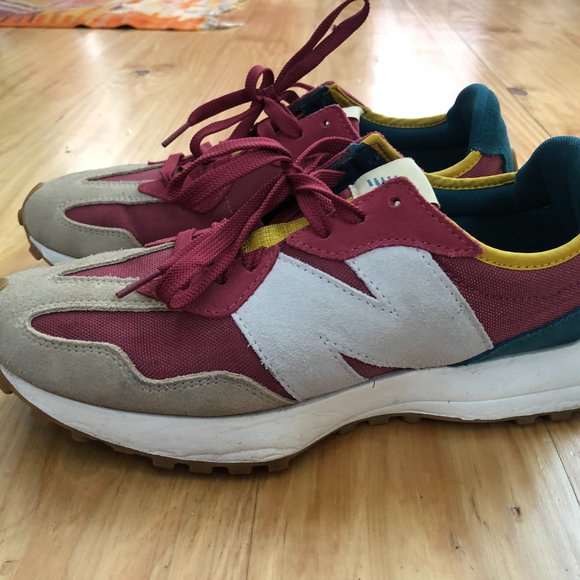 New Balance 327 Mens Size 10 Maroon and Tan - Picture 2 of 3